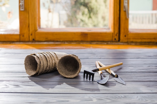 Jak wybrać idealny produkt do ochrony i dekoracji drewnianych powierzchni w ogrodzie?